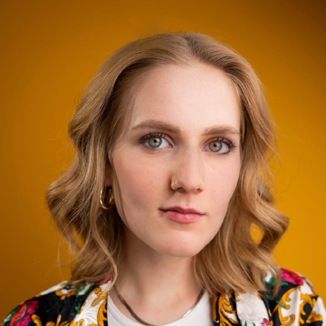 Photo of the comedian Olivia Carter